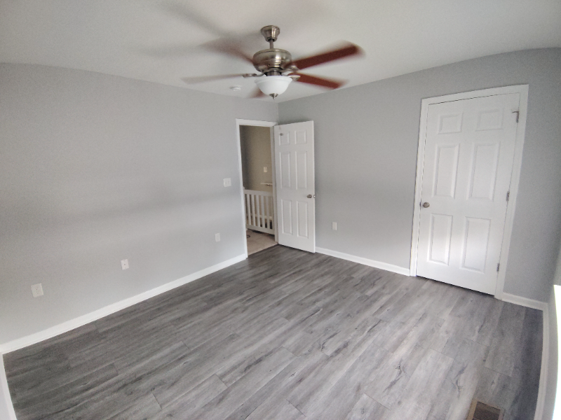 74 Duiguid Dr - Photo 3 of 8