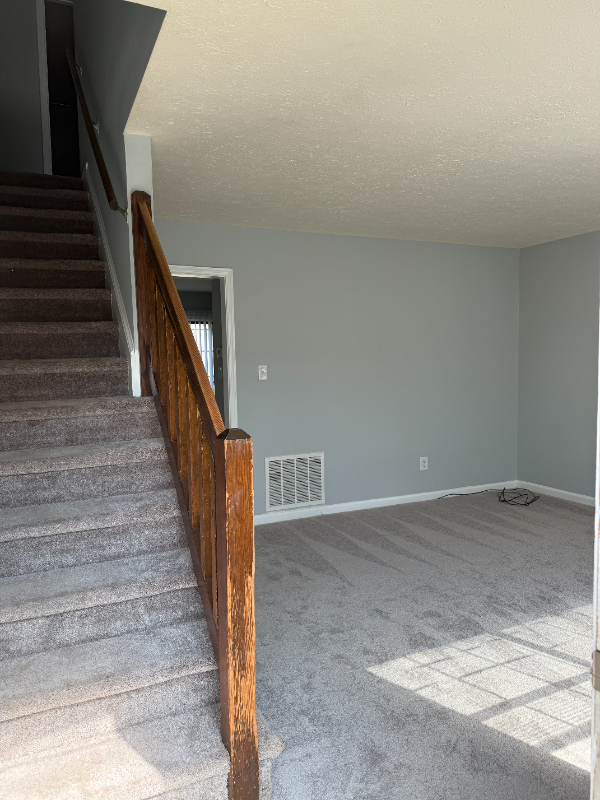 54 Ferguson Dr - Photo 3 of 7