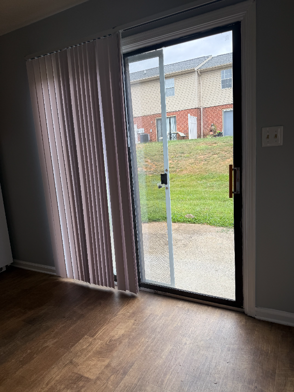 53 Ferguson Dr - Photo 2 of 11