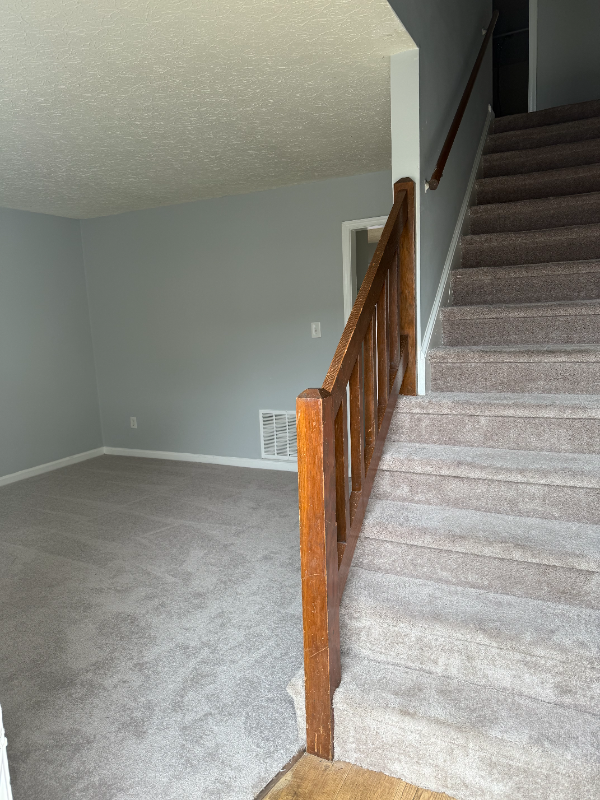 53 Ferguson Dr - Photo 3 of 11