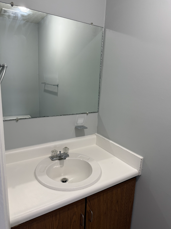 54 Ferguson Dr - Photo 5 of 10