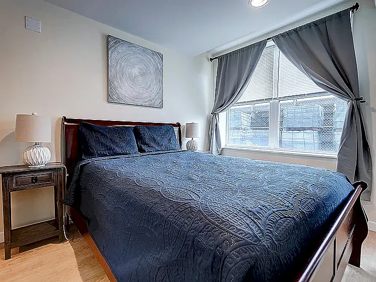 244 S 49th St #A10 - Photo 7 of 11