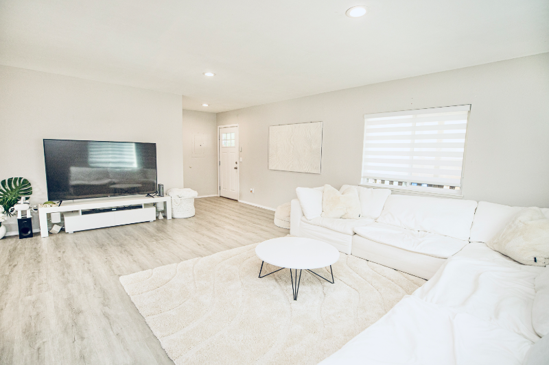 509 Bridges Ave S - Photo 2 of 12