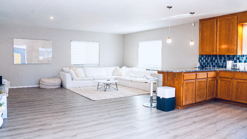 509 Bridges Ave S - Photo 3 of 12