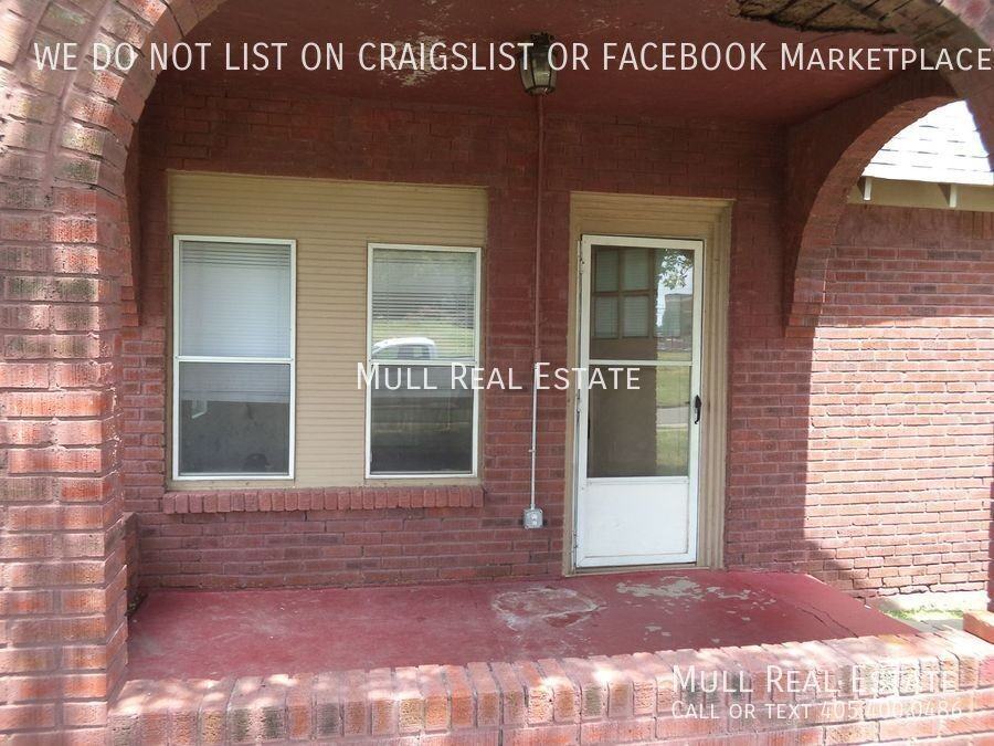 1819 Nw 28th St - Photo 2 of 15