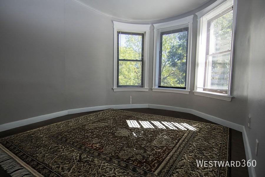 5610 S Michigan Ave #3N - Photo 5 of 19