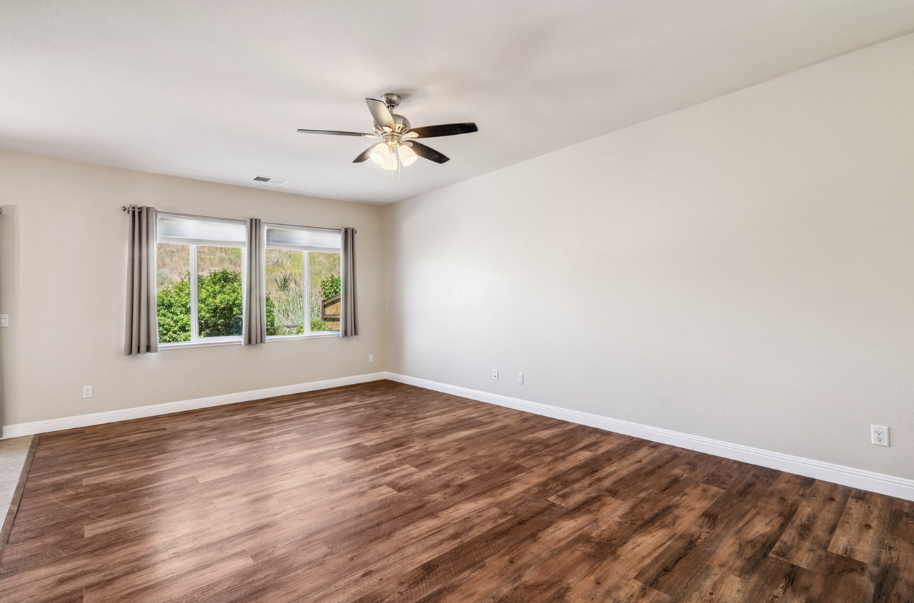 1825 Star Bright Way #NA - Photo 5 of 19