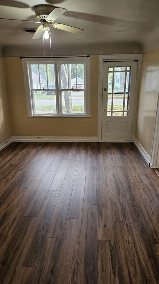 Jefferson Street #720 - Photo 2 of 8