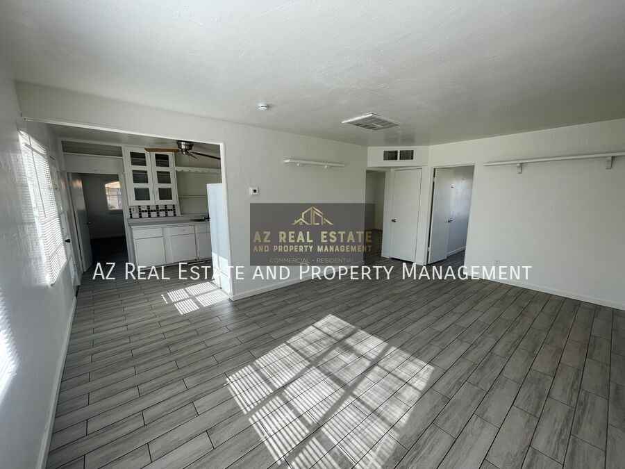 7210 N 55th Dr - Photo 3 of 22