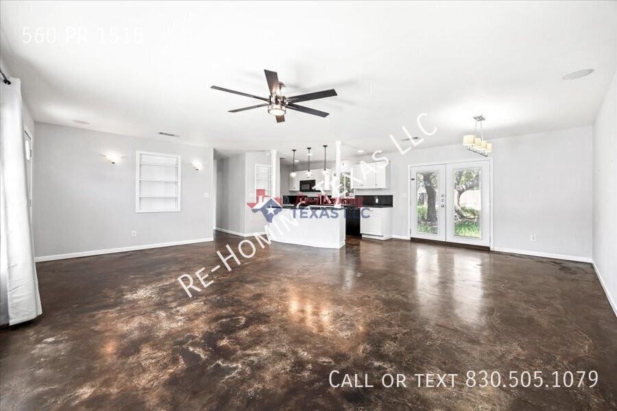 560 Private Road 1515 - Photo 6 of 20