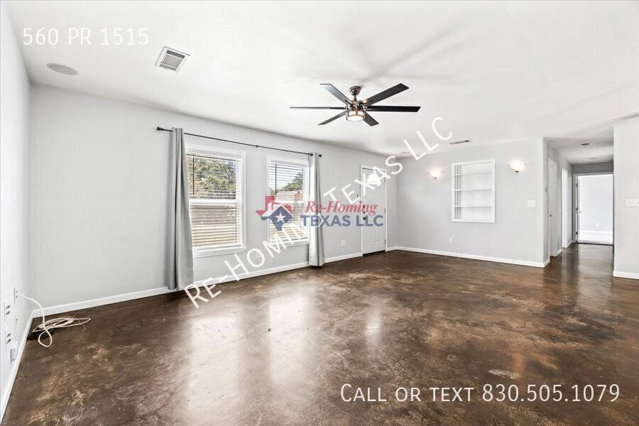 560 Private Road 1515 - Photo 7 of 20