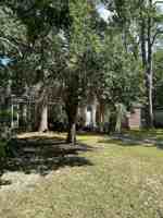 featured image of 2501 Redwood St