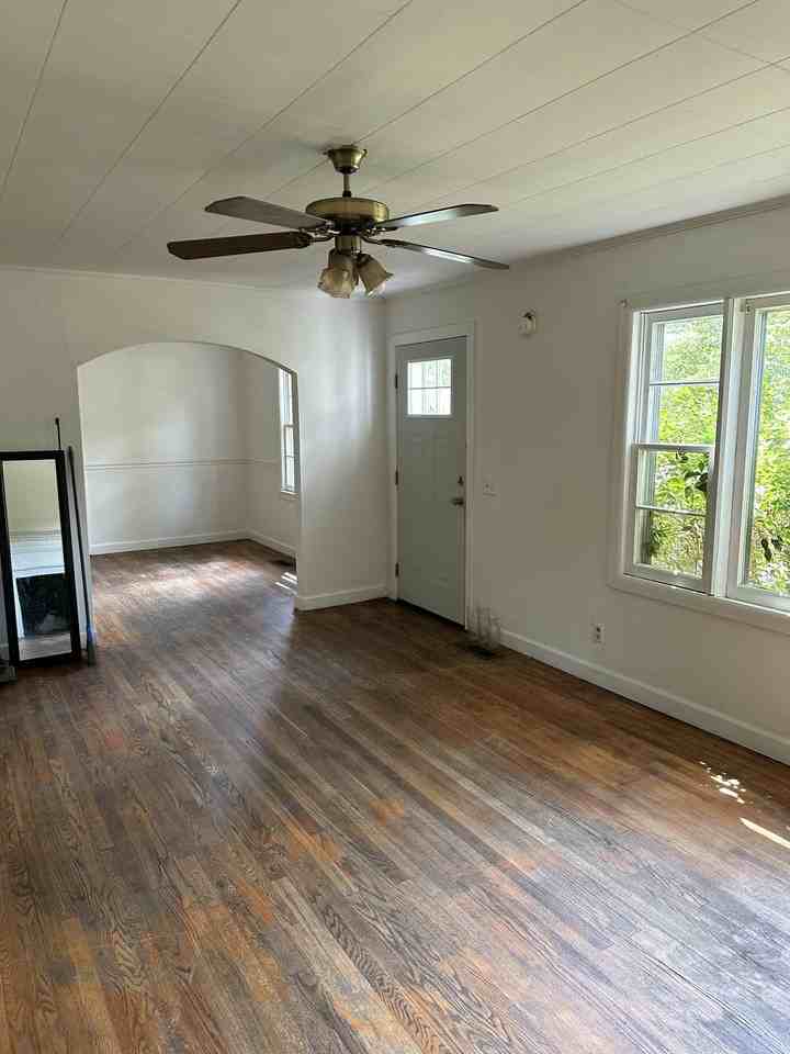 2501 Redwood Street - Photo 7 of 10