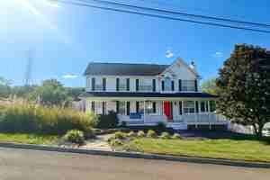 featured image of 5901 Barbados Ln