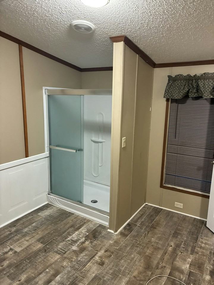 327 Shanklin Road, Unit c - Photo 7 of 11