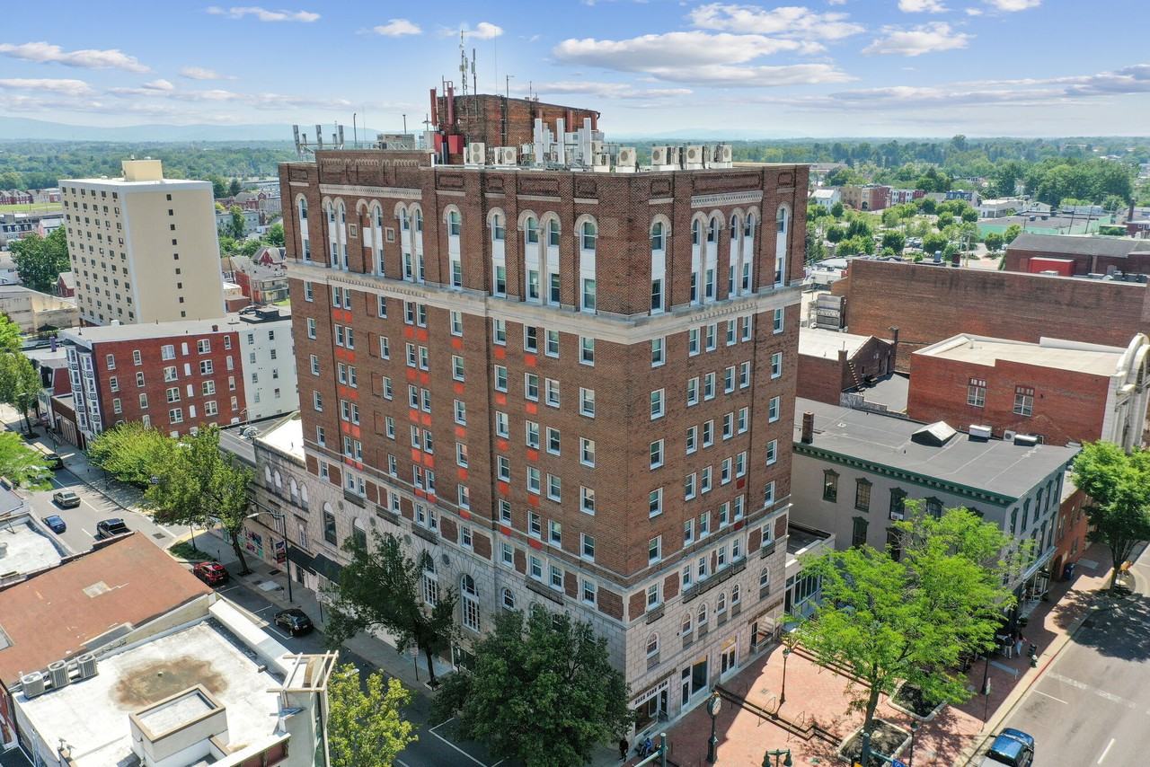 Alexander House - Photo 7 of 7