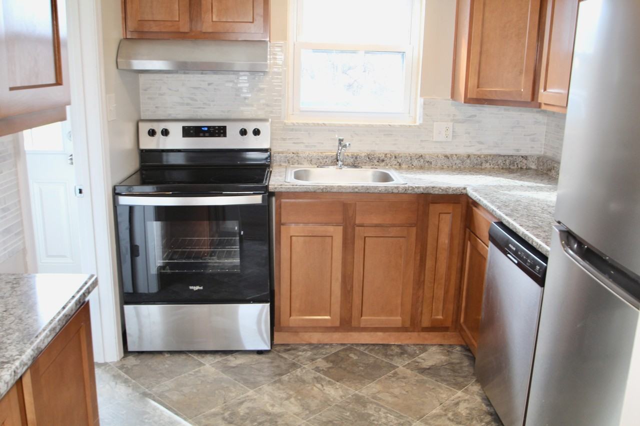 ALLISON PLAN -- 312 - Photo 3 of 10