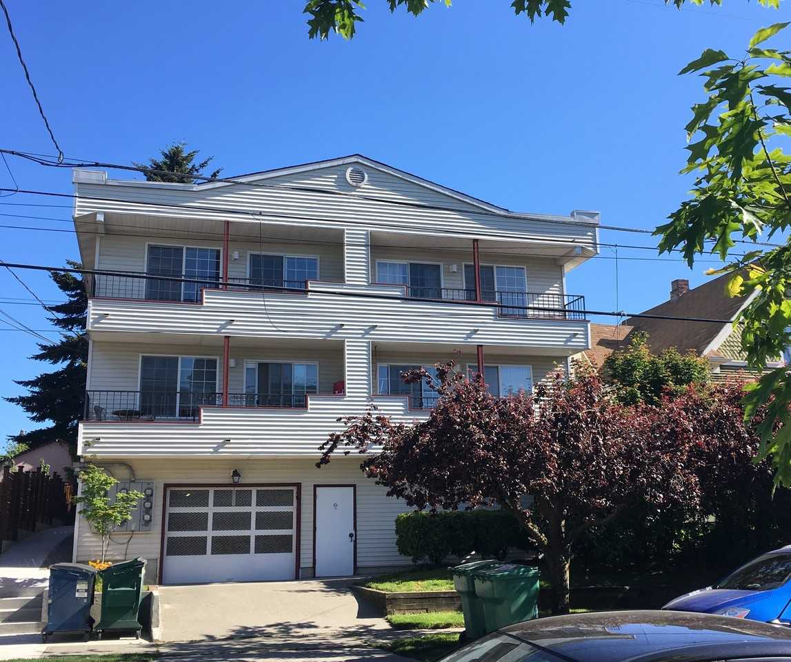 2226 - Photo 2 of 12