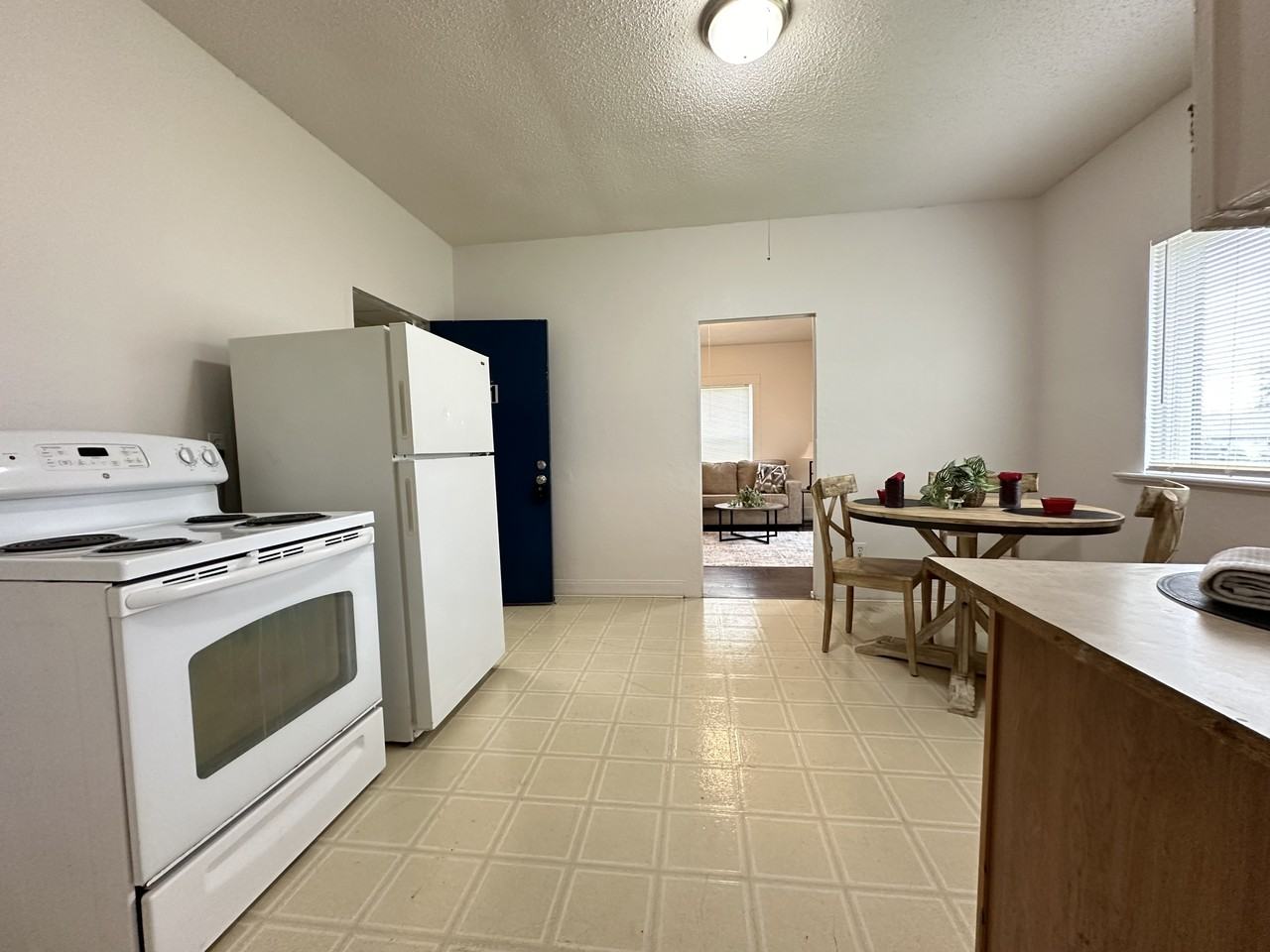 3rd St. (1320) New - Photo 4 of 31