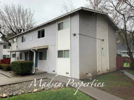 featured image of 180 E 1st Ave