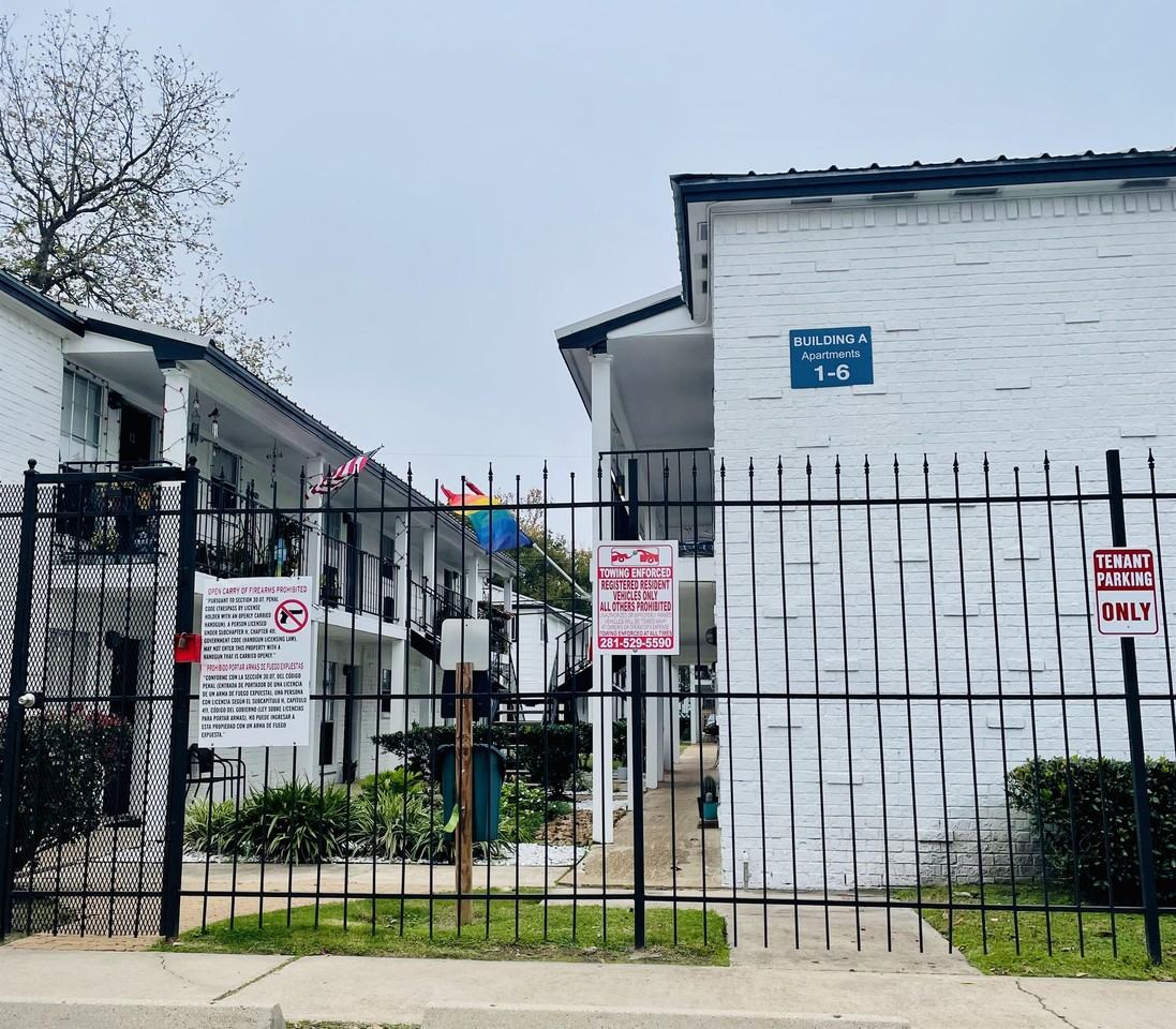 Heights Colony - Photo 7 of 27