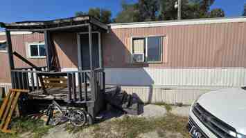 featured image of 4210 E 14th St