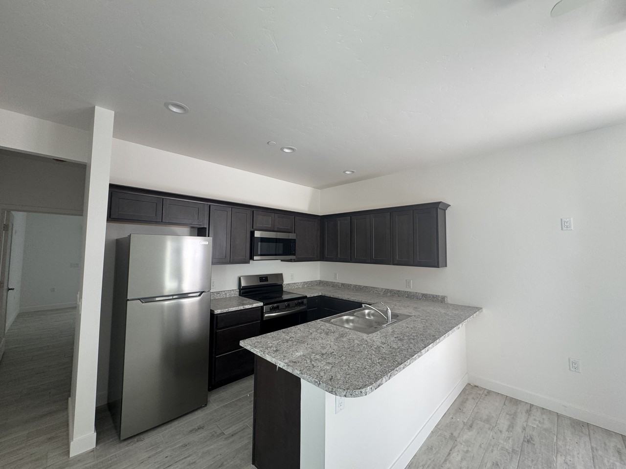 2076 Swanson Avenue Bldg B - Photo 3 of 15