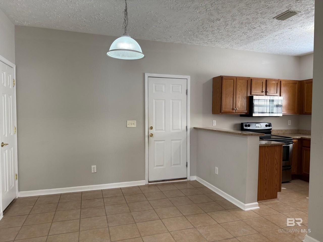 1305 Dominoe Trl - Photo 5 of 19