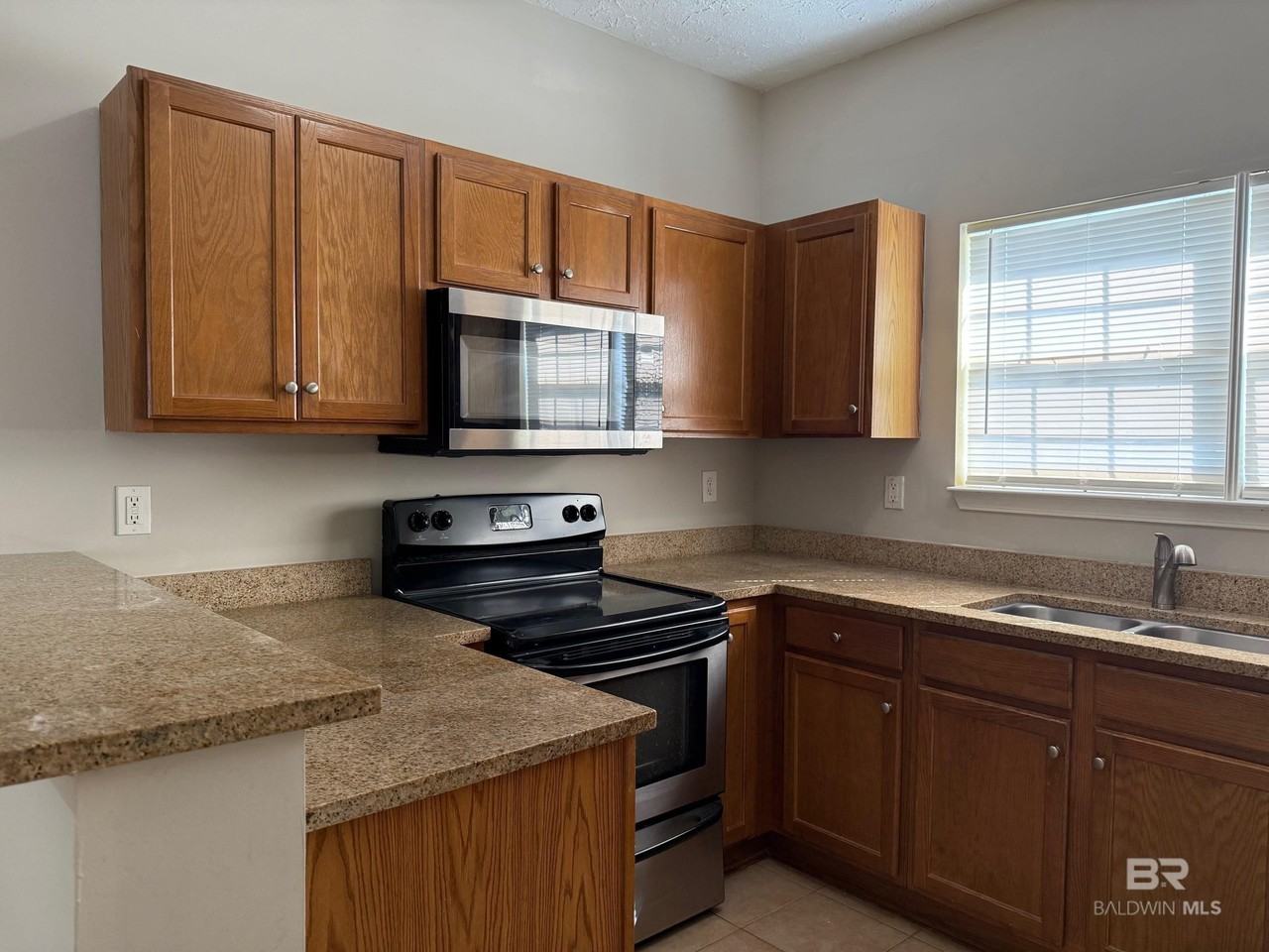 1305 Dominoe Trl - Photo 6 of 19