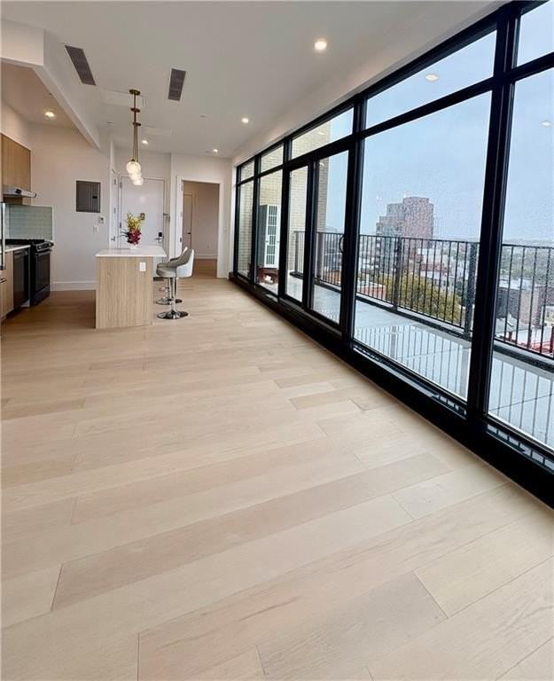 816 58th St #8B - Photo 3 of 9