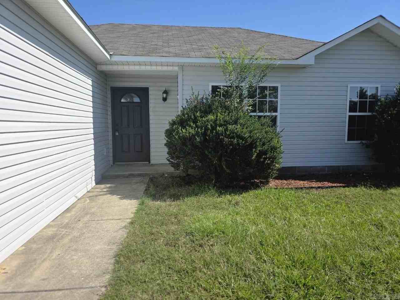 1613 Moon Rd - Photo 4 of 20