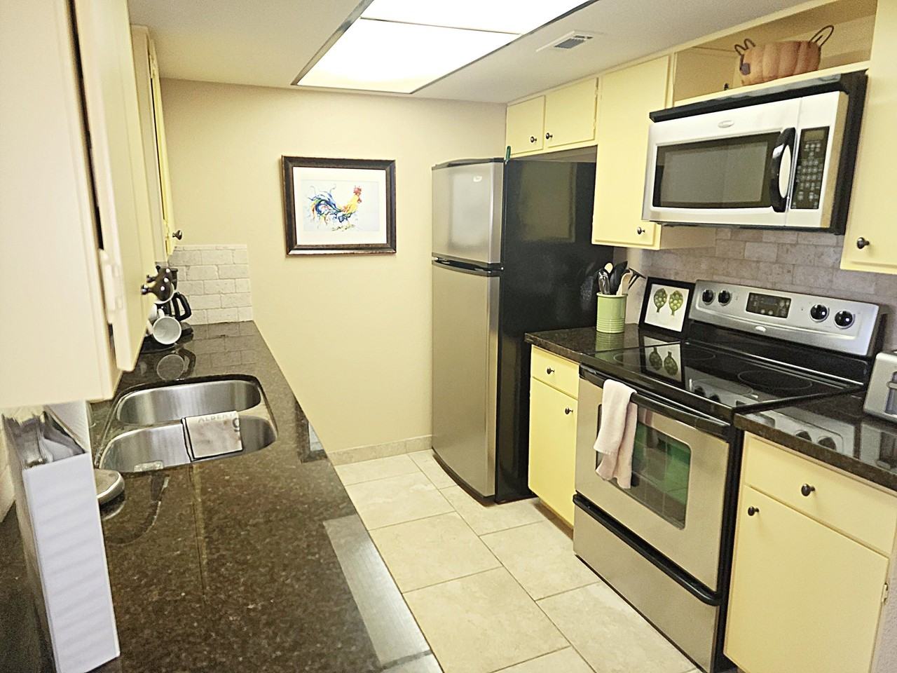 5225 E Waverly Dr Unit 66 #66 - Photo 4 of 30