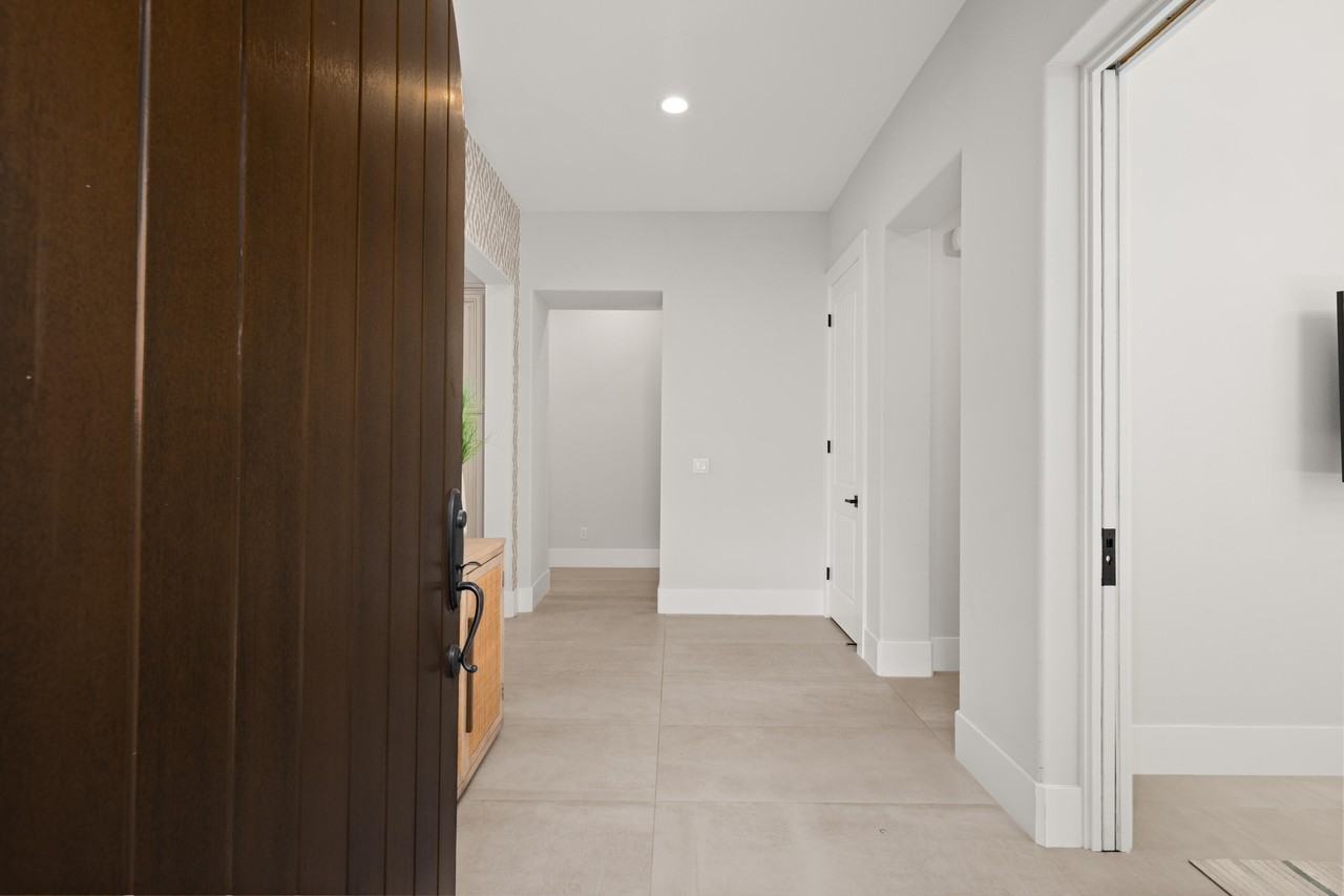 80450 Platinum Way - Photo 7 of 45