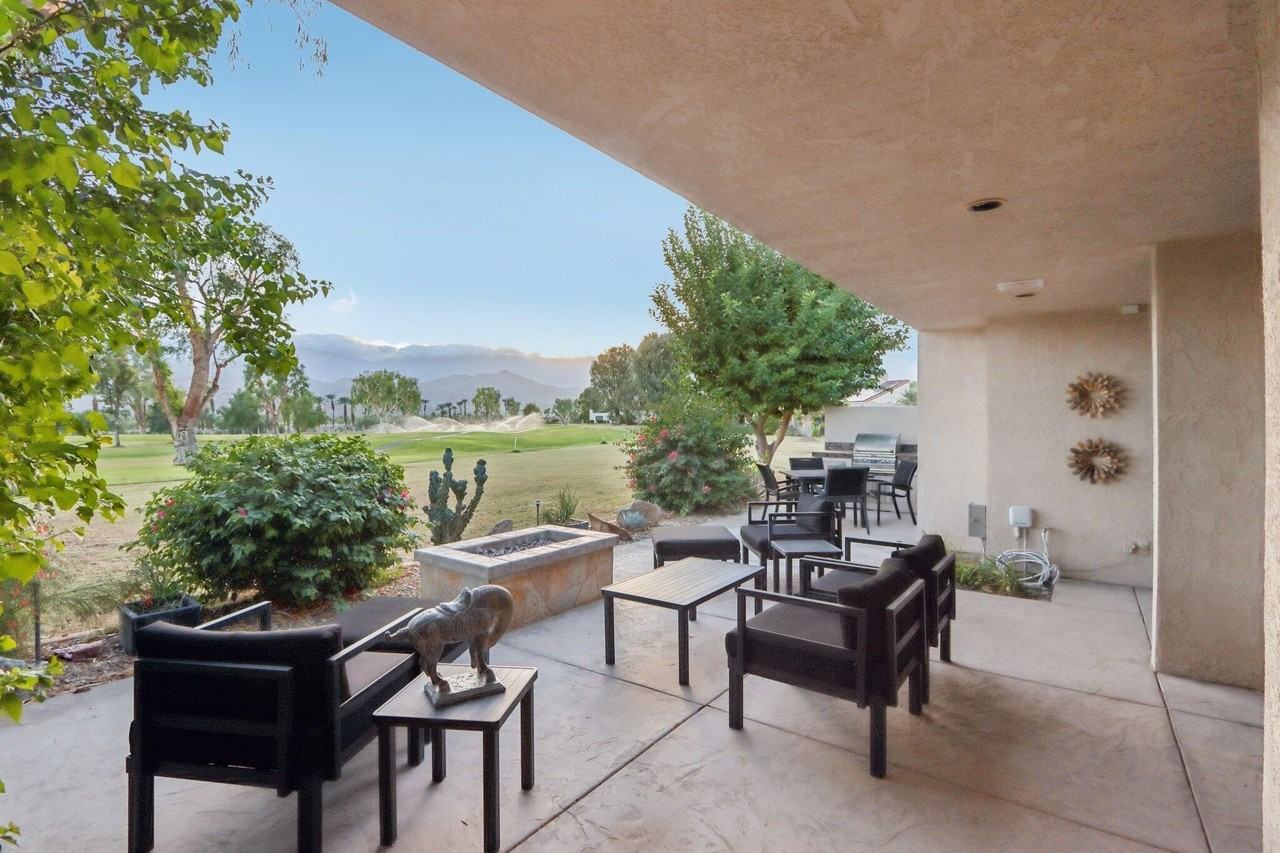 829 Inverness Dr - Photo 5 of 27