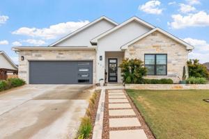 featured image of 802 Gray Oak Ct