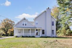 142 Meadow St - Photo 1 of 1