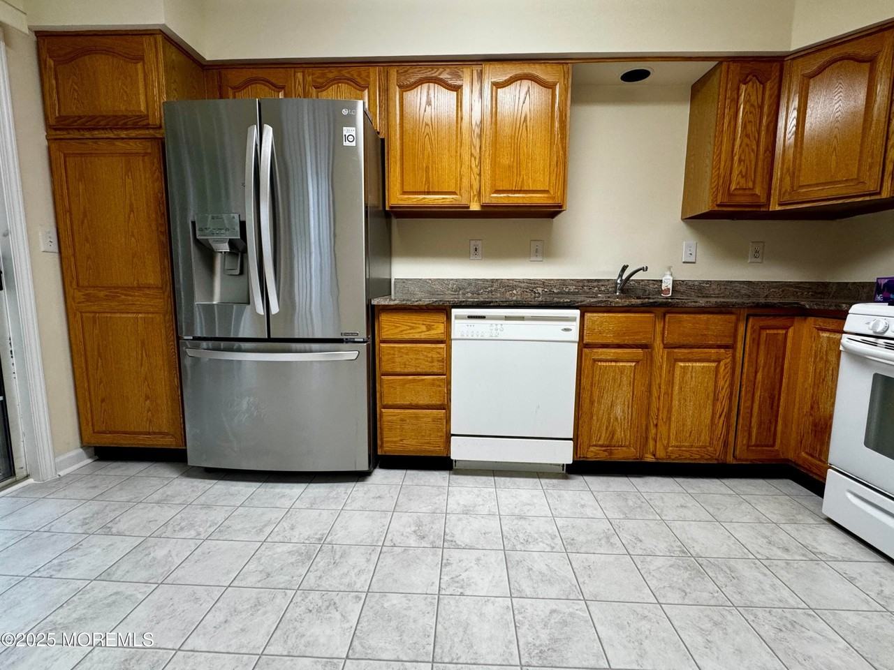 28 Alpine Rd #177 - Photo 7 of 17