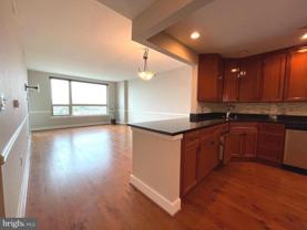 S Chris Columbus Blvd #906 - Photo 1 of 1