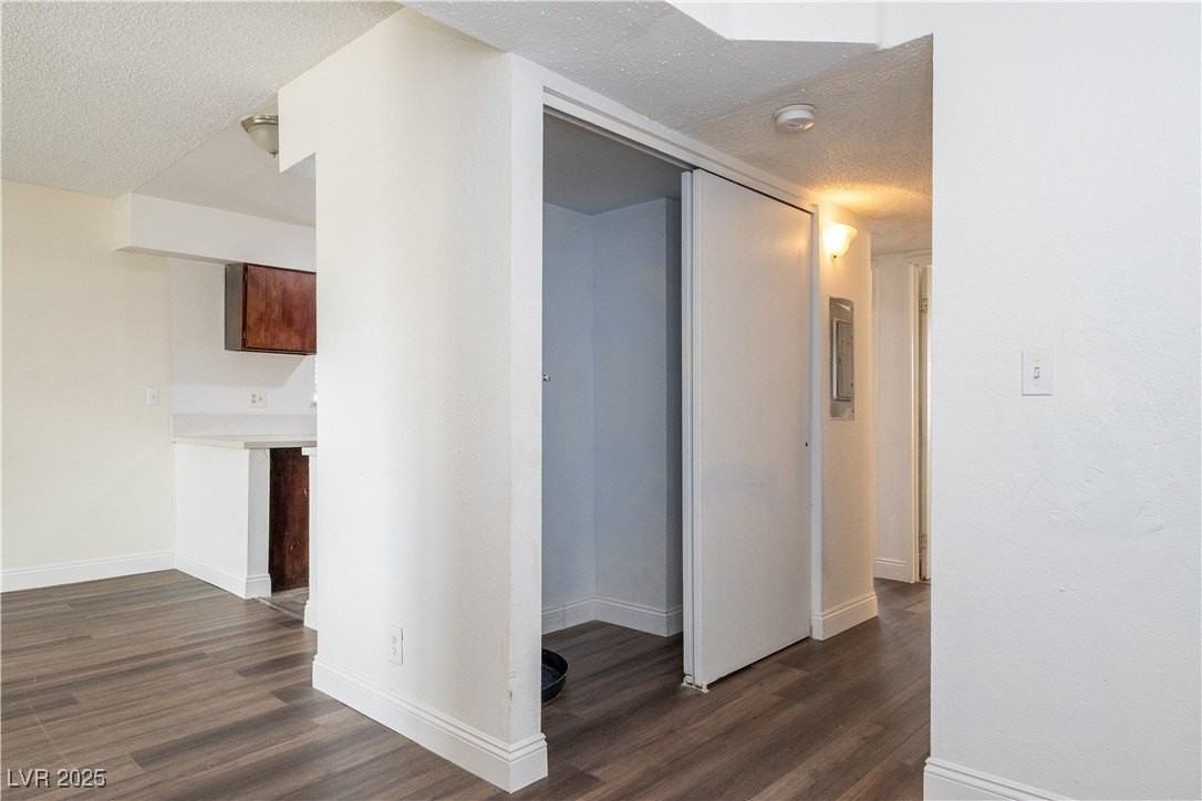 25 Gold Bar Court #C - Photo 2 of 11