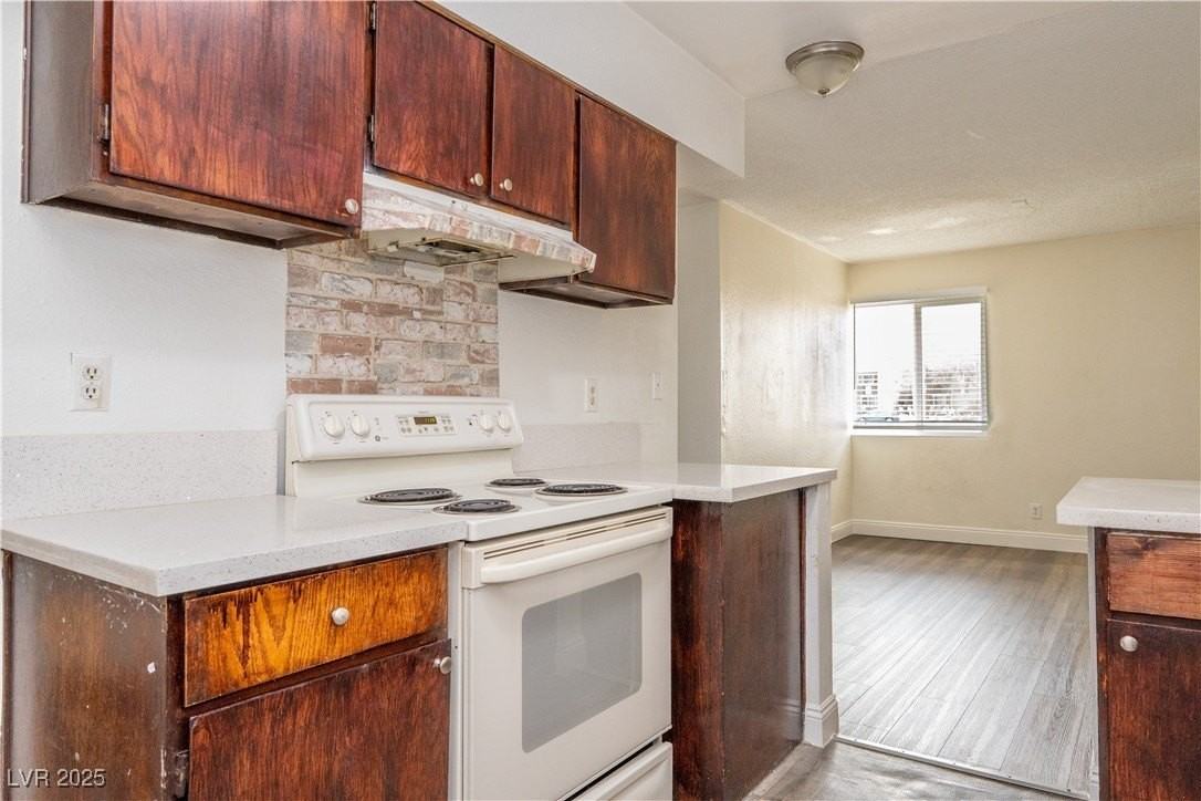 25 Gold Bar Court #C - Photo 5 of 11