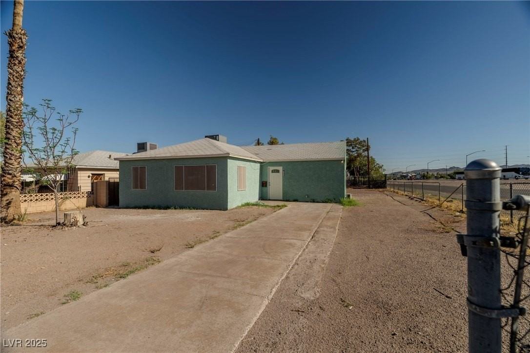 100 Ocotillo St #B - Photo 4 of 12