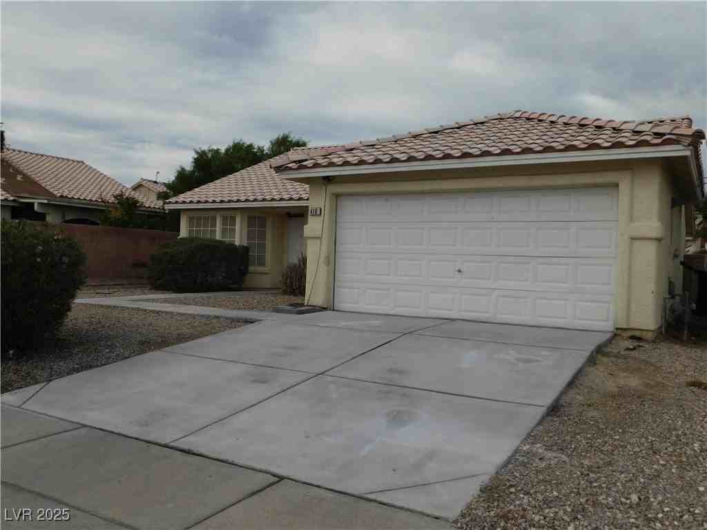 416 Rancho Del Mar Way - Photo 3 of 31