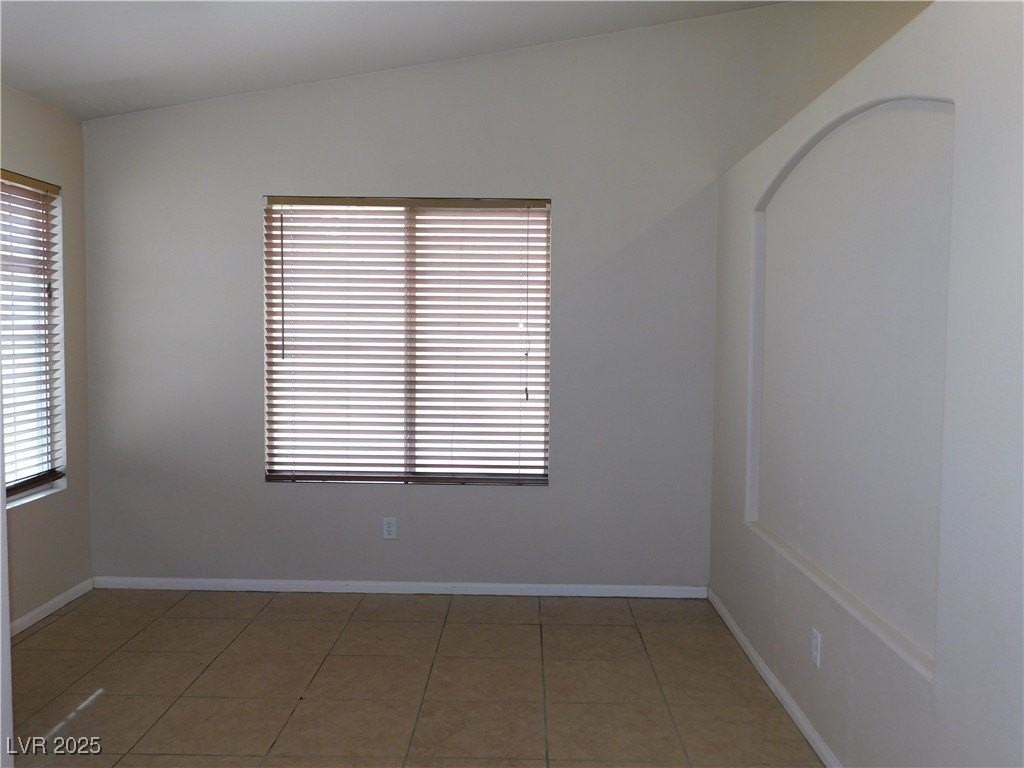 416 Rancho Del Mar Way - Photo 6 of 31