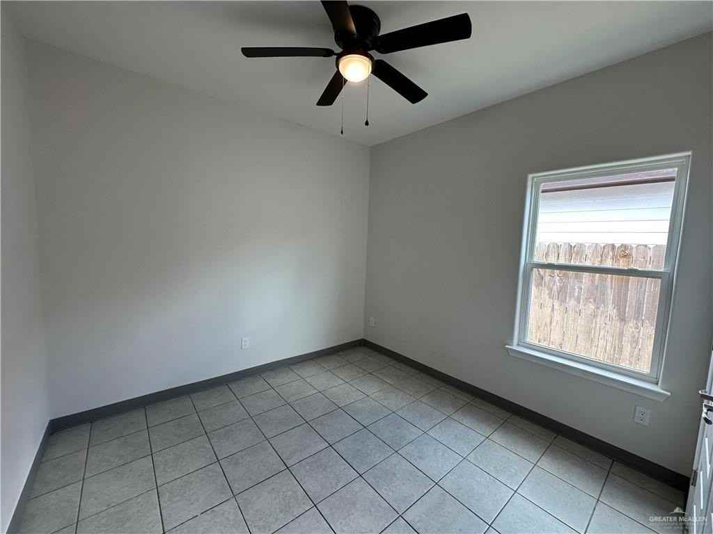 2229 Summit Rd #A - Photo 5 of 10