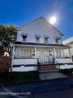 featured image of 22 Sylvanus St