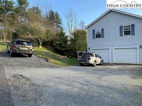 562 Nikanor Rd - Photo 1 of 1