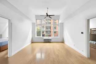 1500 Hudson St #2M - Photo 1 of 1