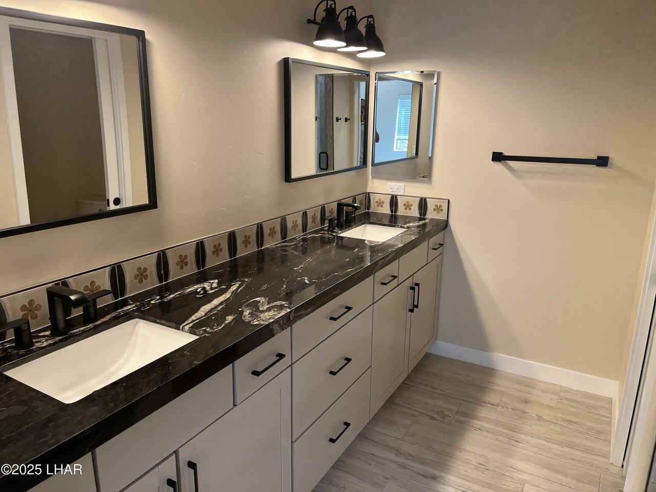 3430 Kearsage Dr Unit B102 #B102 - Photo 7 of 15