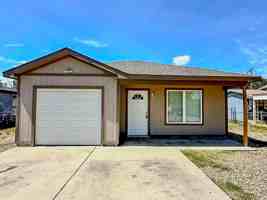 featured image of 3411 E 17th St