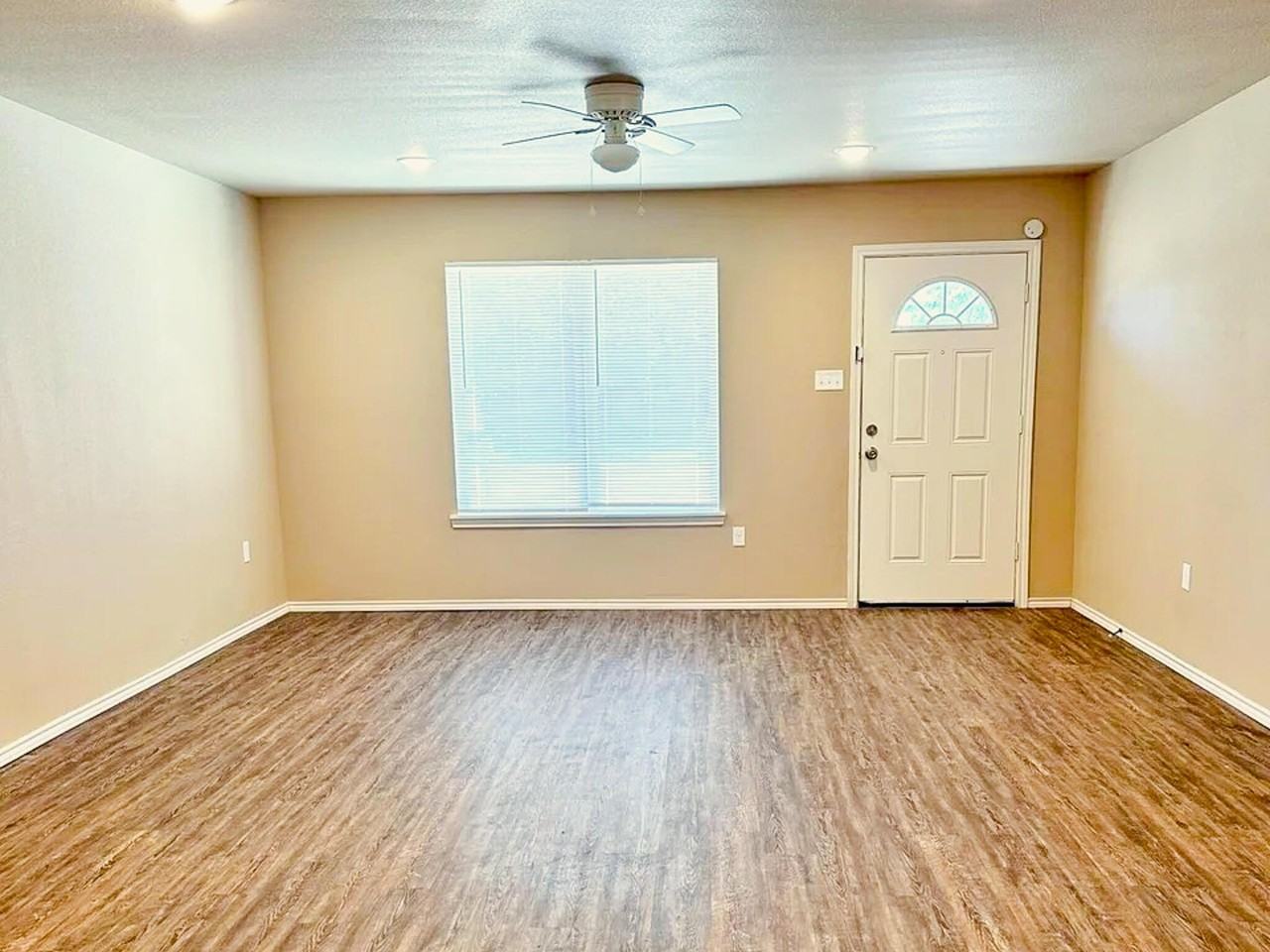 3411 E 17th St - Photo 7 of 7